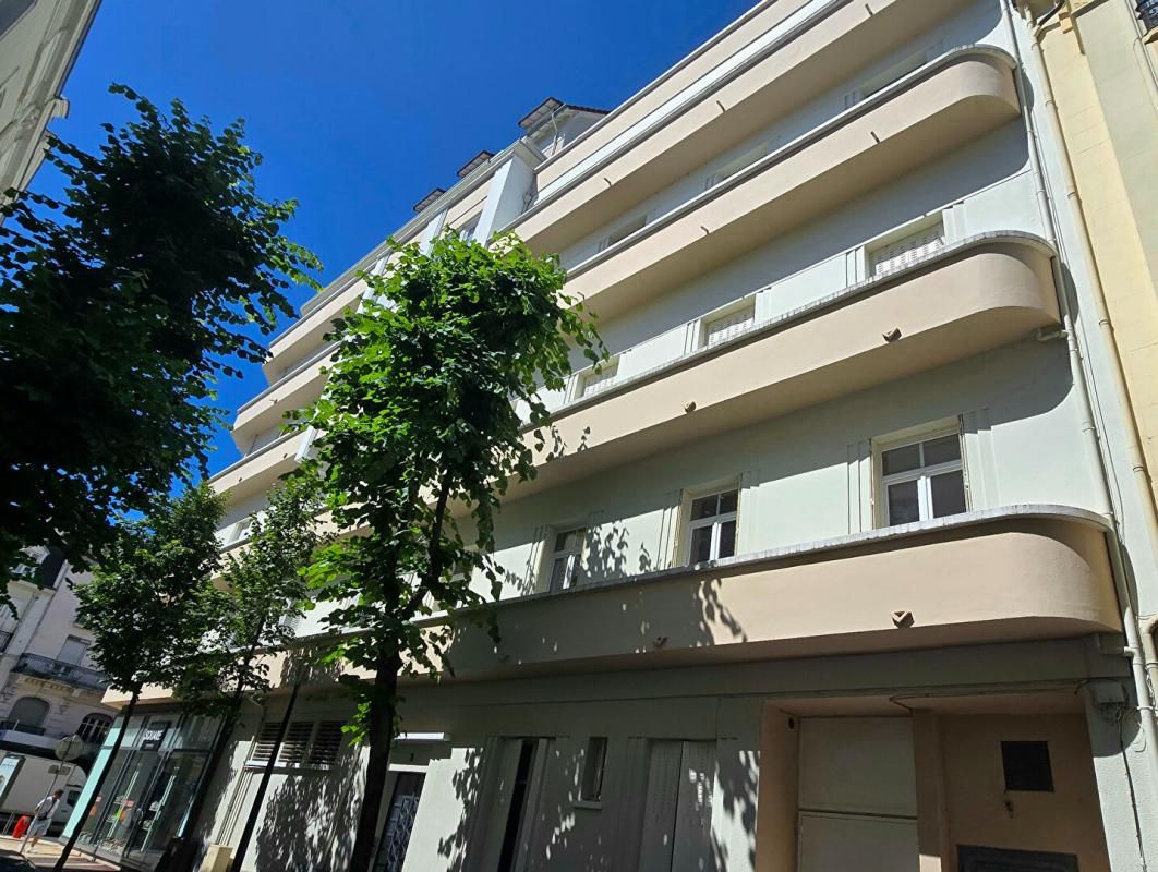 VICHY Appartement Vichy 4 pièce(s) 100m2 1