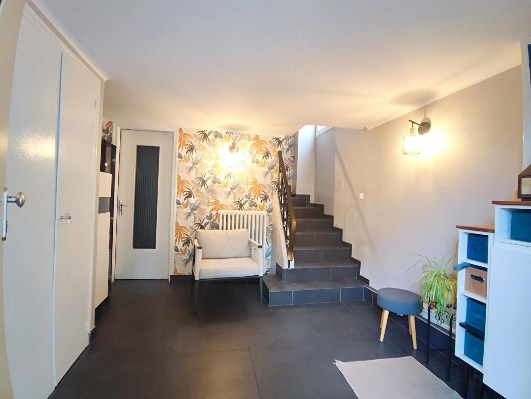 NOISY-LE-SEC MAISON 6 PIECES REFAIT PAR ARCHITECTE 2