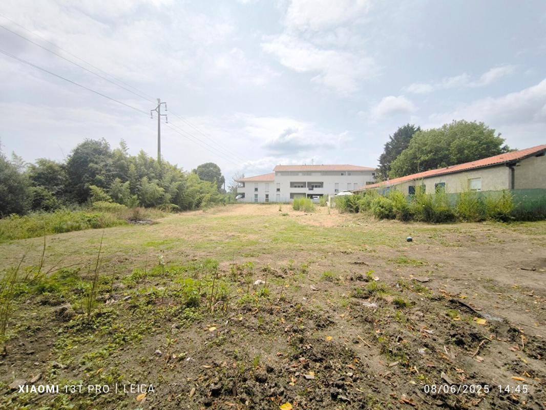 SAINT-PAUL-LES-DAX Terrain Saint Paul Les Dax 820 m2 1