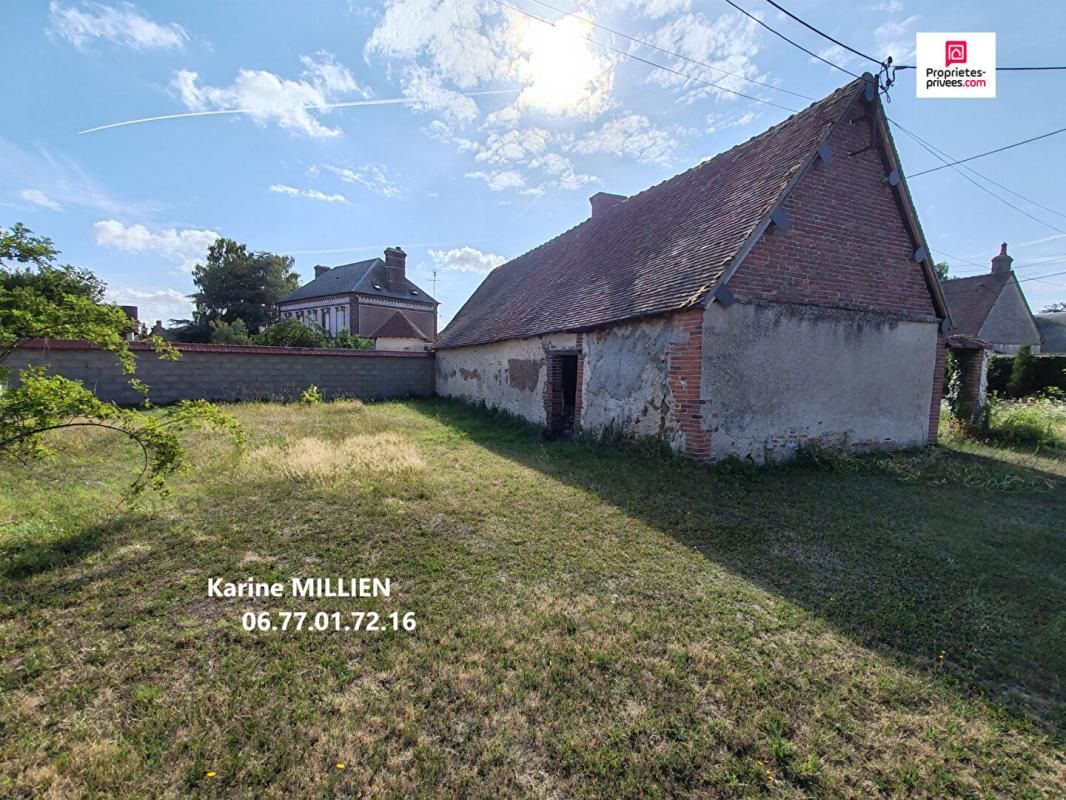 MESNIL-SUR-L'ESTREE MESNIL SUR L'ESTREE 27650 Grange à RENOVER d'env. 100 m² - Terrain - 73990 HAI 2