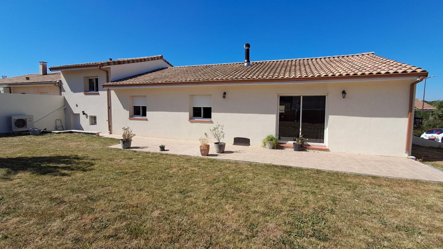 VILLEFRANCHE-DE-LAURAGAIS Maison Villefranche De Lauragais 5 pièce(s) 141 m2 1