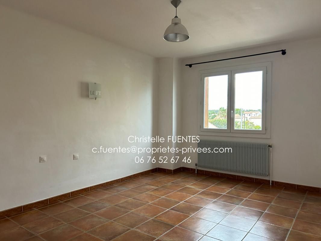 LOUPIAN HERAULT - LOUPIAN (34140) - VILLA + APPARTEMENT + GARAGE + TERRAIN A BATIR 4