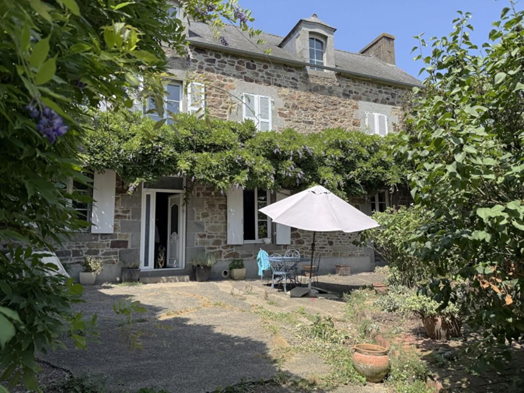 PLEUDIHEN-SUR-RANCE Maison Pleudihen Sur Rance 5 pièce(s) 1