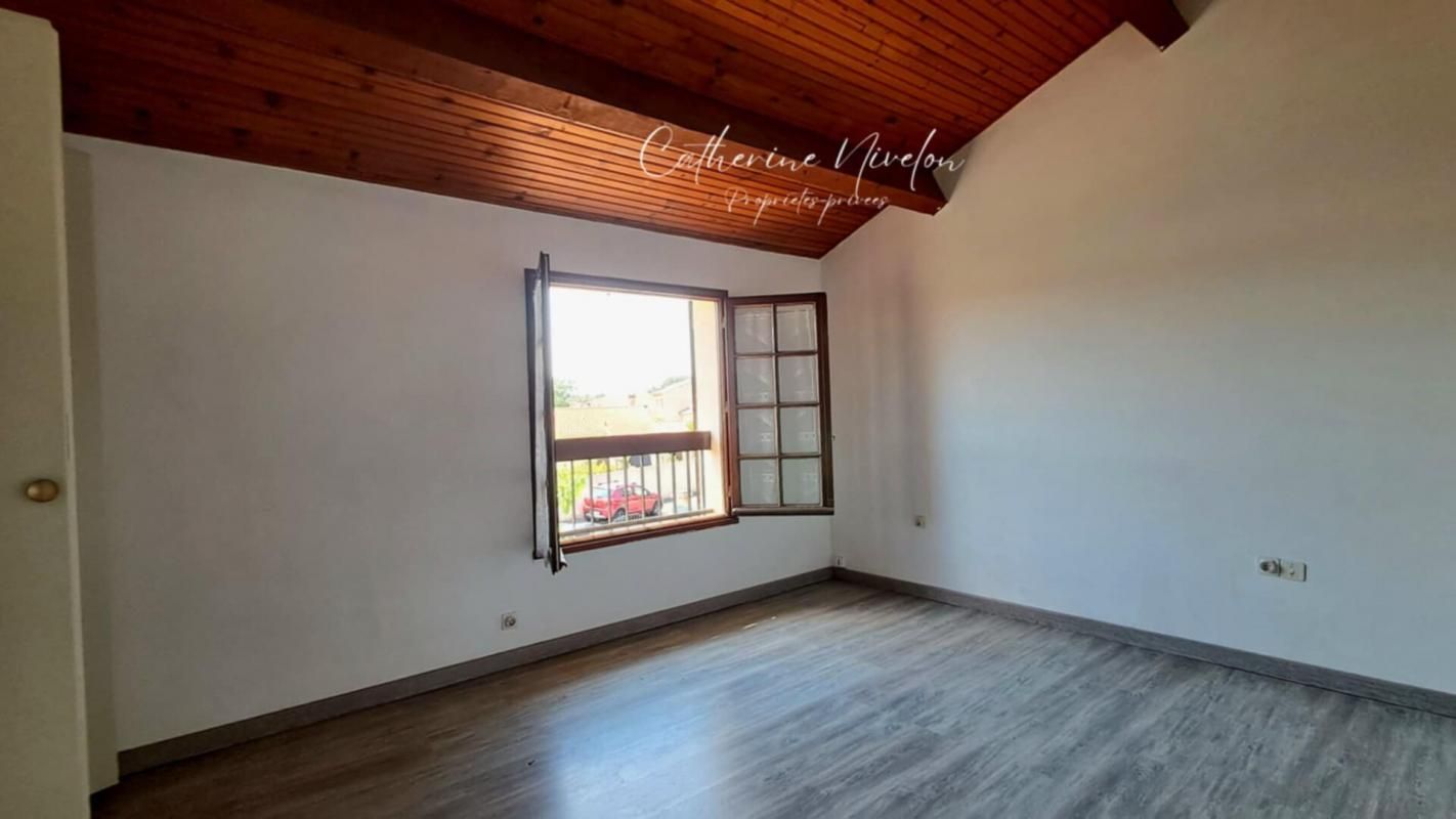 MONTADY Maison Montady 4 pièce(s) 98 m2 4