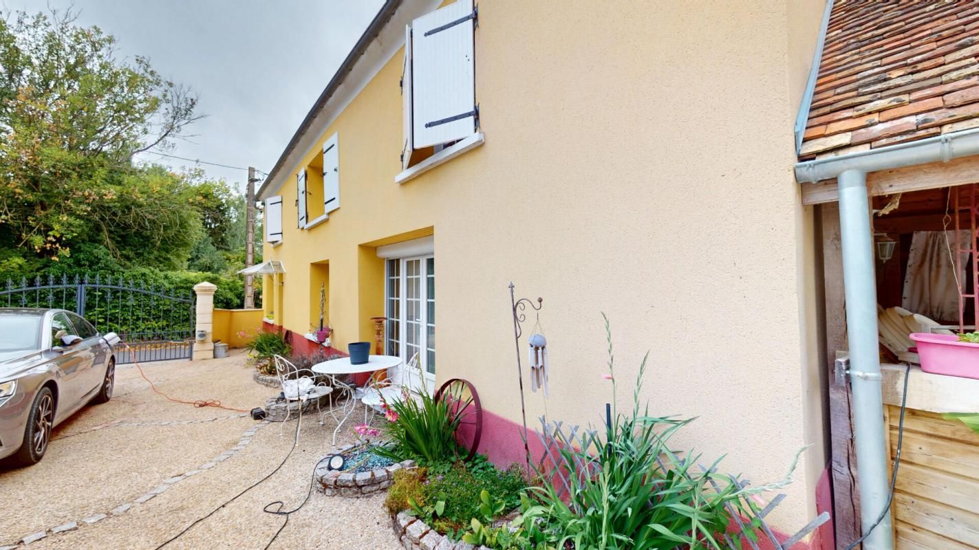 BELLOT MAISON ATYPIQUE COUP DE COEUR 230 M2 PRIX 435 000 2