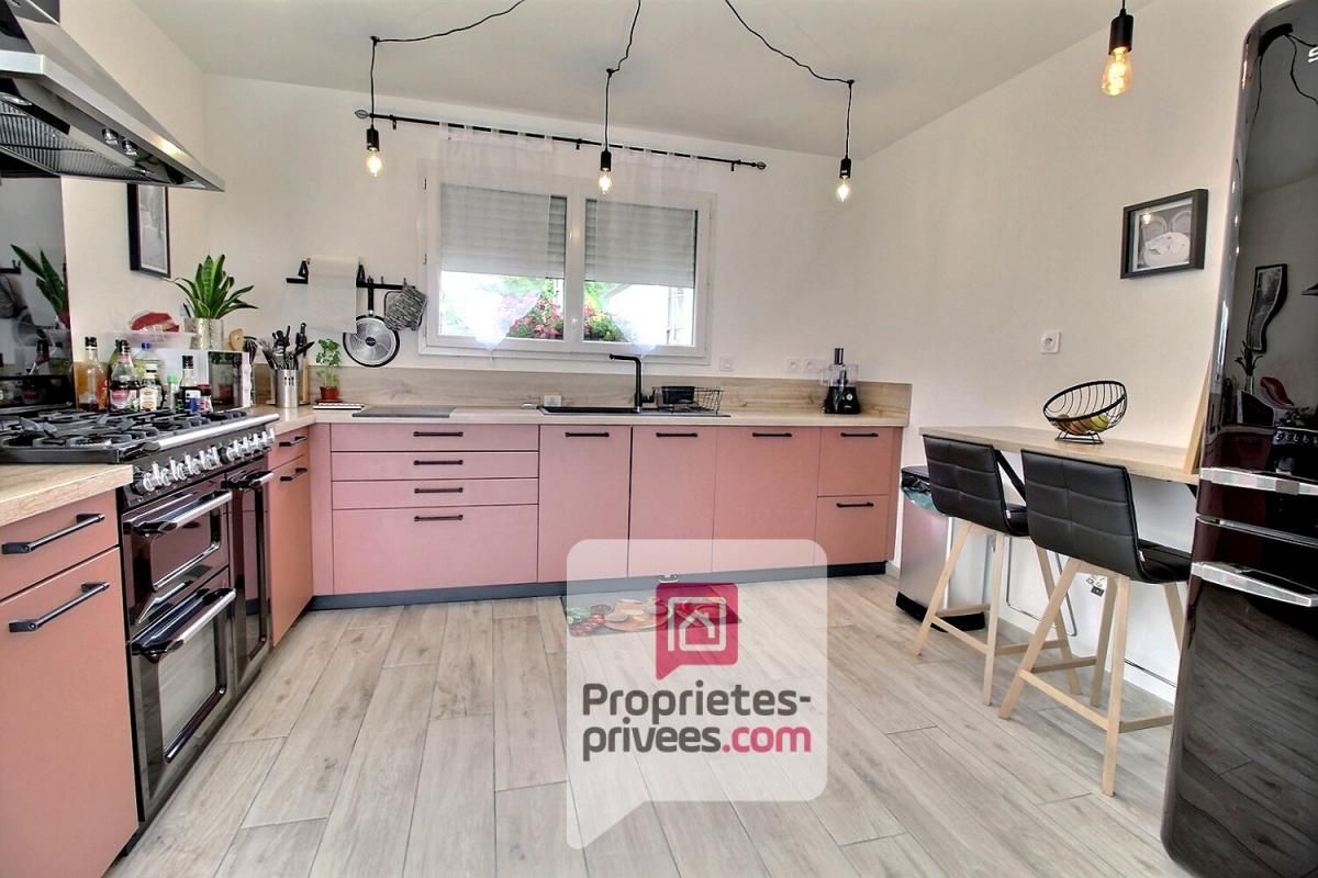 MONTARGIS 1h Gare PARIS/Bercy - A VENDRE MAISON CONTEMPORAINE RECENTE 100 m2 env.  terrasse et jardin clos 3