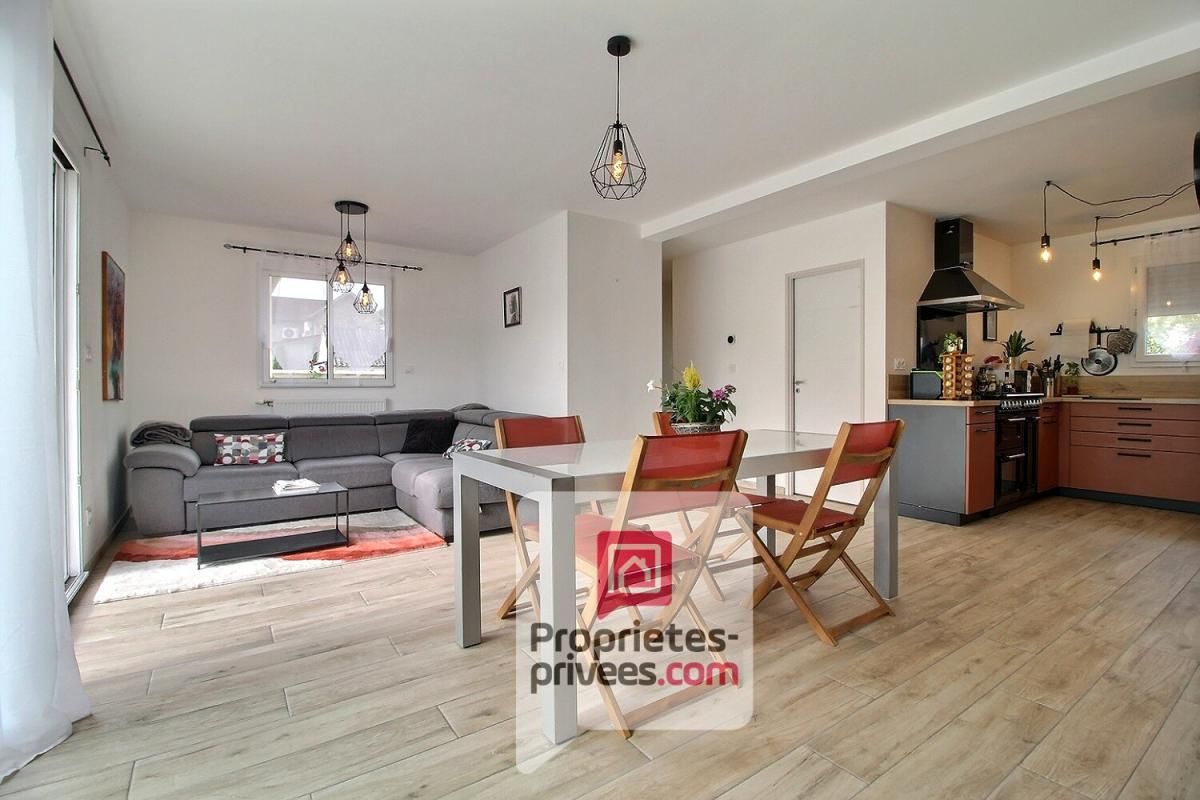 MONTARGIS 1h Gare PARIS/Bercy - A VENDRE MAISON CONTEMPORAINE RECENTE 100 m2 env.  terrasse et jardin clos 4