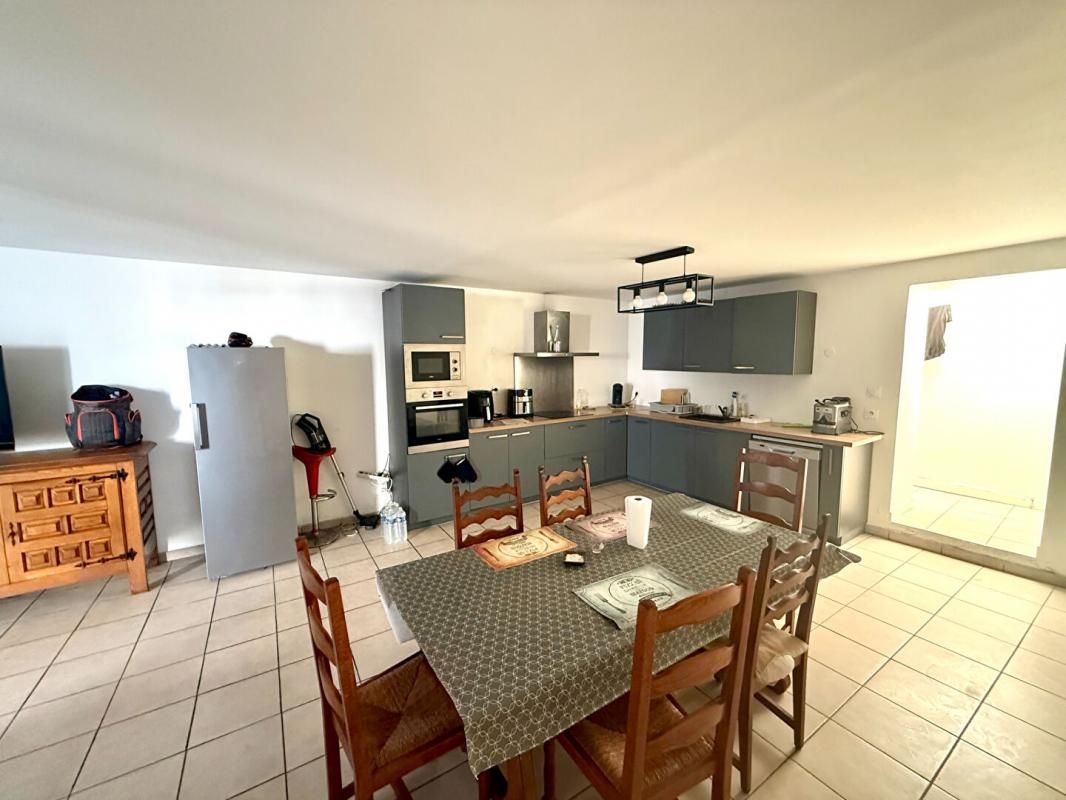 FOS-SUR-MER Maison de village T5 126m² 4