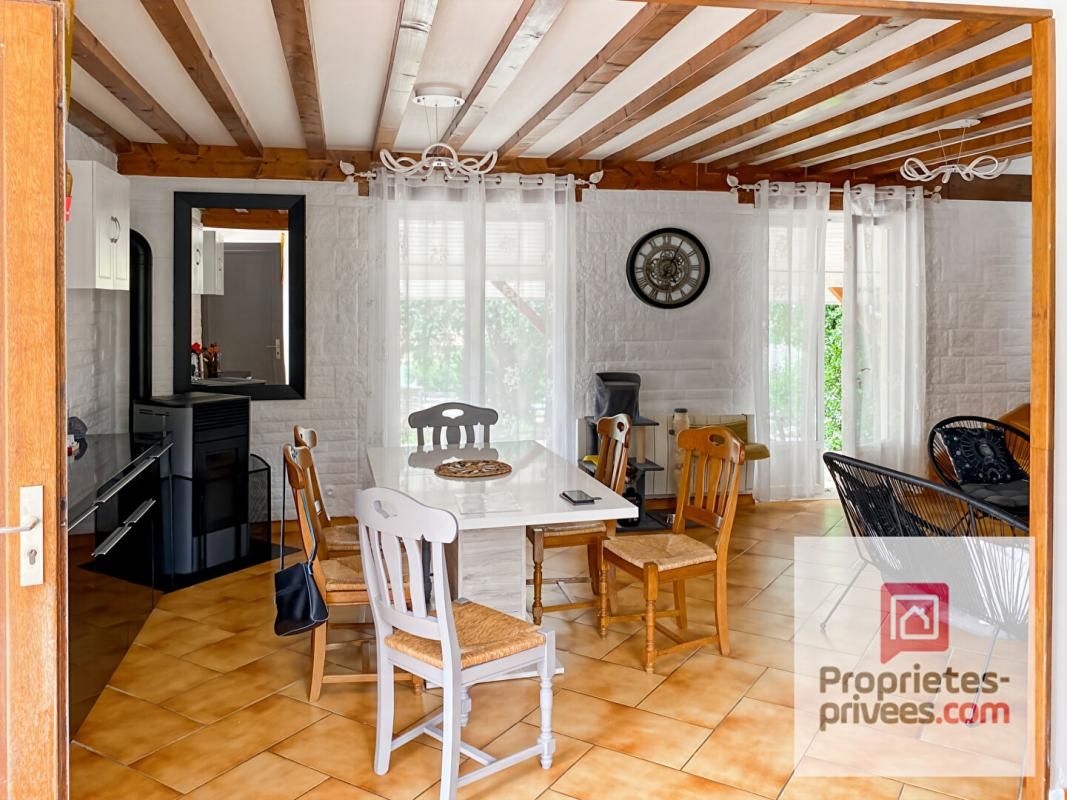 SEMUR-EN-AUXOIS EXCLUSIVITE ! Maison 5 chambres 127m² posée sur un terrain de 1000m² 3