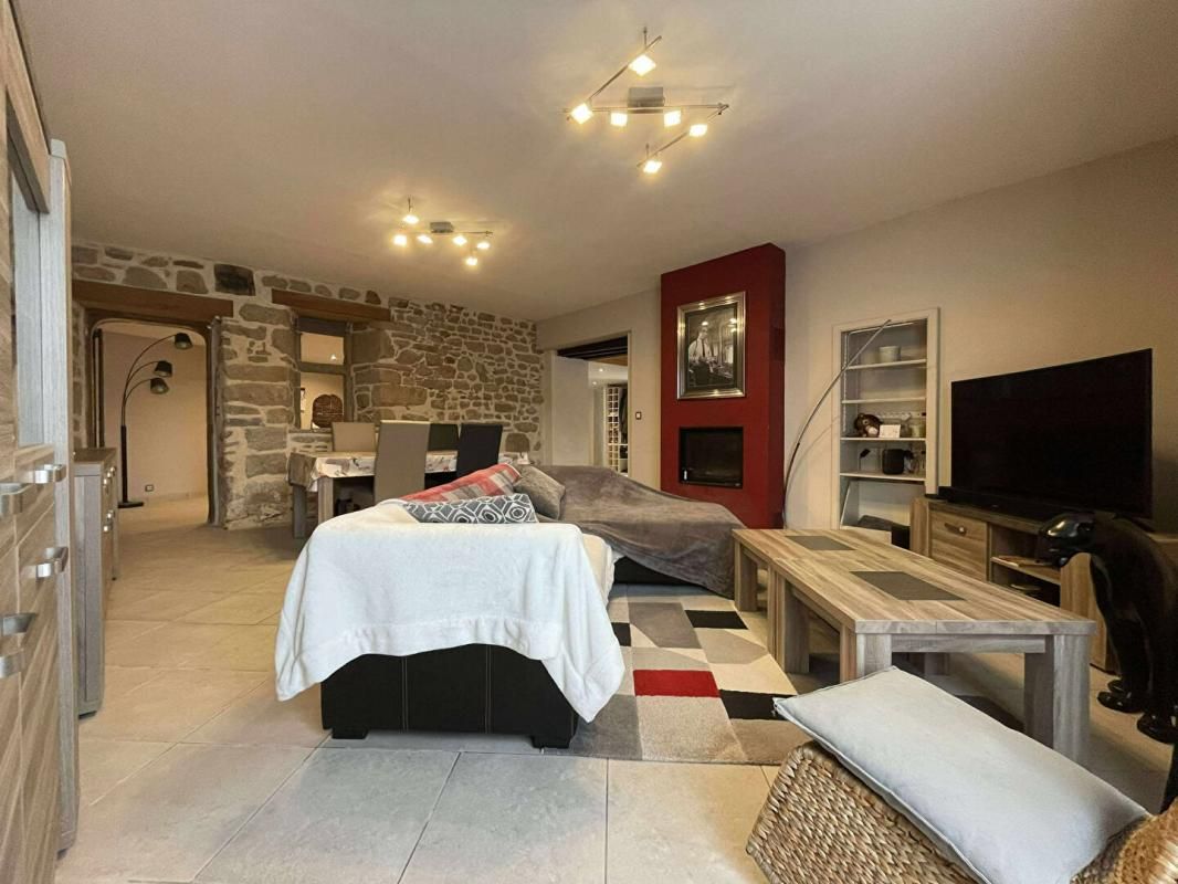 BATZ-SUR-MER Maison Batz Sur Mer 6 pièce(s) 145 m2 1