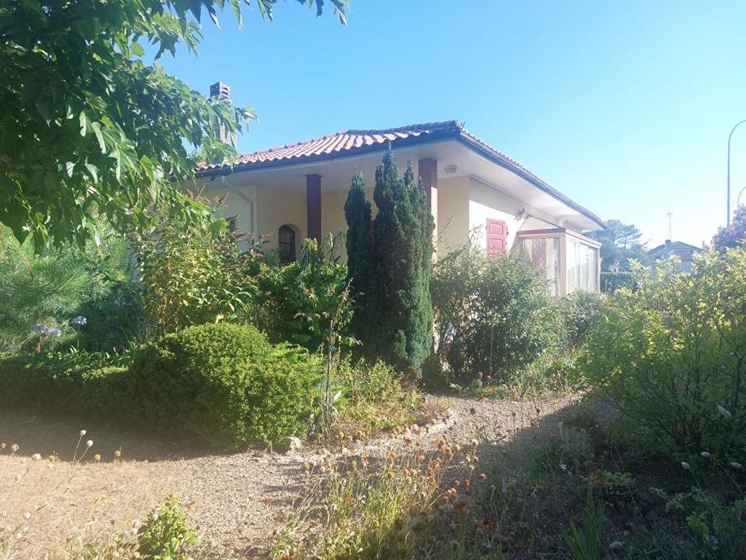 VIEUX-BOUCAU-LES-BAINS Maison Vieux Boucau Les Bains 108 m2 1