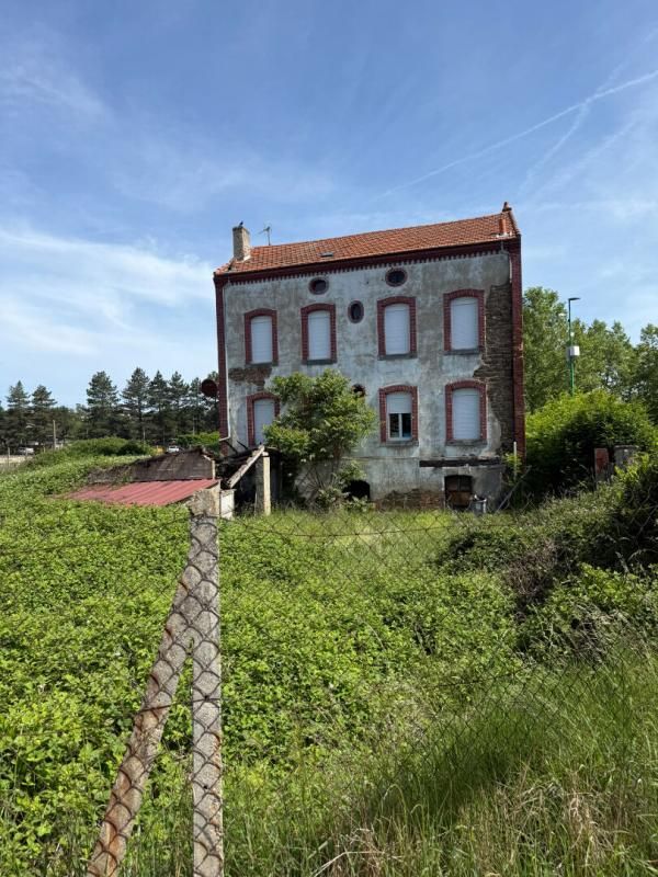 SAINTE-FLORINE Maison Sainte Florine 10 pièce(s) 160 m2 3