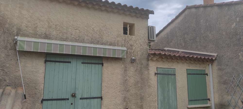 MEJANNES-LE-CLAP Méjannes-le-Clap,   maison sur cour, ,2 niveaux ,  2 chambres 3