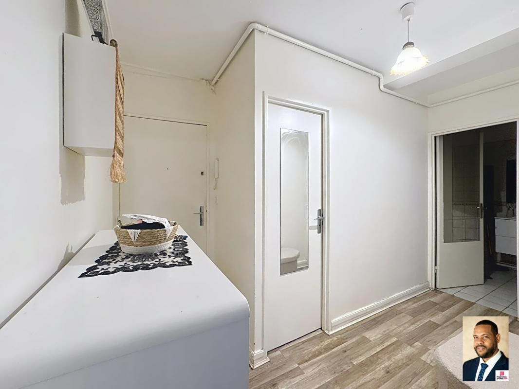 IVRY-SUR-SEINE Appartement Ivry Sur Seine 2 pièces 47 m2 2