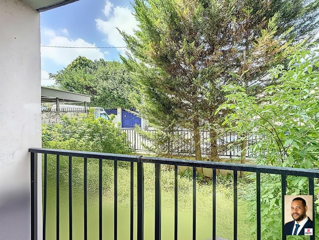 IVRY-SUR-SEINE Appartement Ivry Sur Seine 2 pièces 47 m2 4