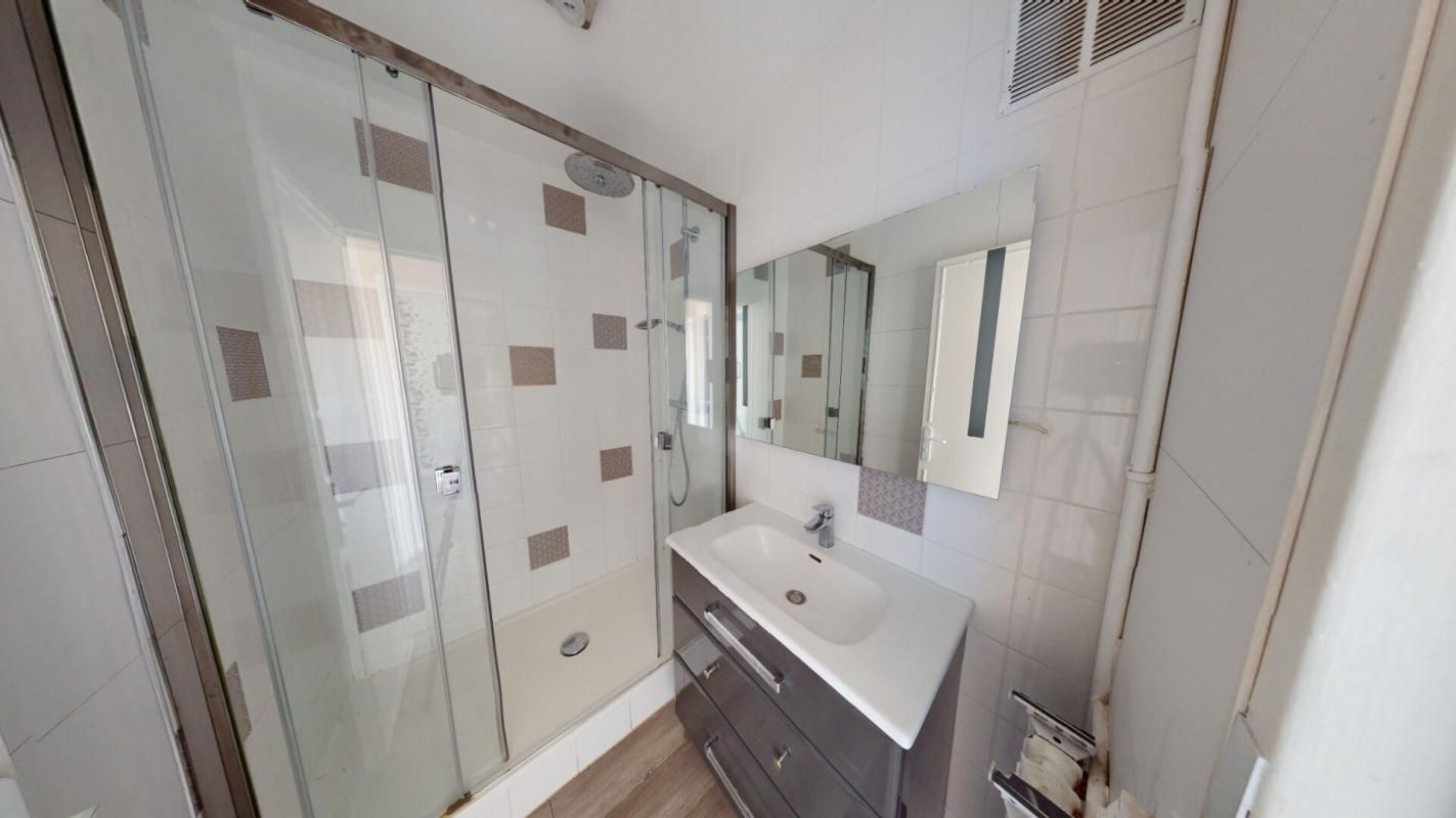 TOURS Appartement Tours 4 pièce(s) 73 m2 4