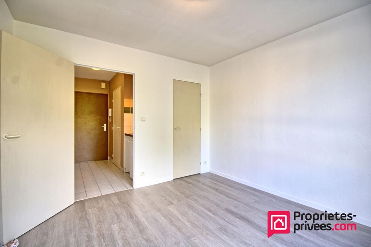 ANGERS Studio 21 m² Angers 2