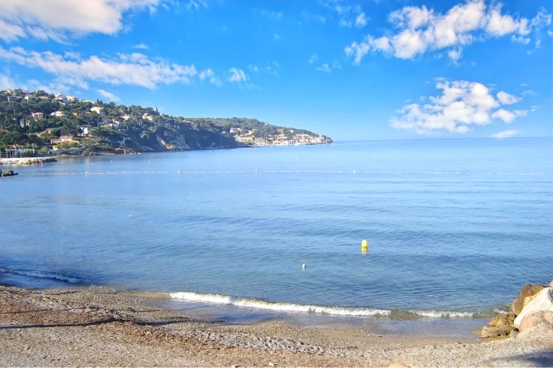 LE PRADET Proche plage - Maison Le Pradet 6 pièce(s) 243 m2 sur un terrain de 850m² 1