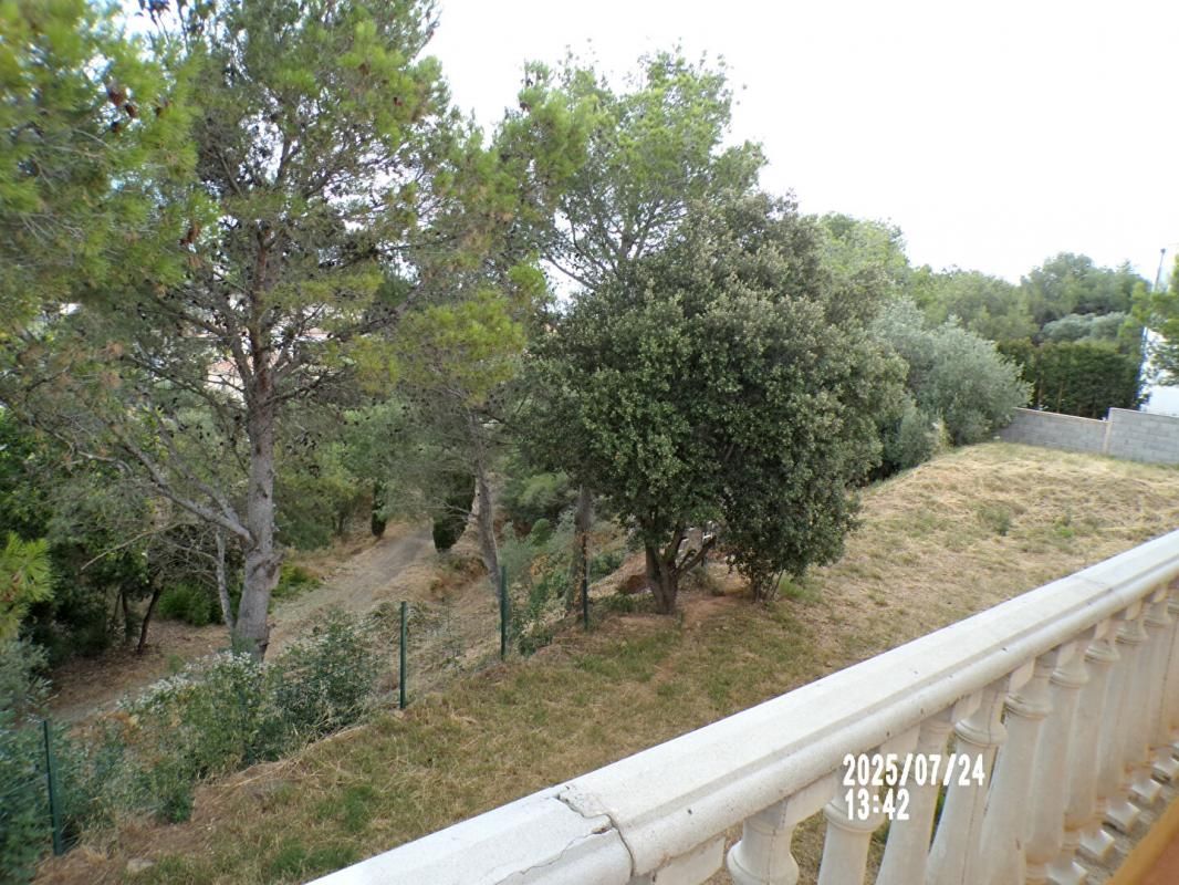 NARBONNE NARBONNE - QUARTIER ROCHES GRISES - BEAU POTENTIEL 4