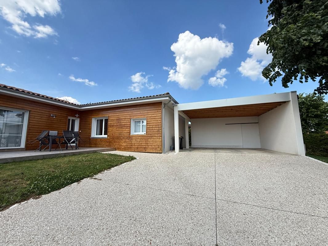 LINARS Belle maison Linars 3 chambres 4