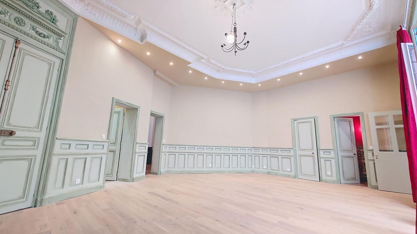 PERPIGNAN Perpignan  Centre Ville -  Appartement  Bourgeois  Atypique -  148m² habitable 2