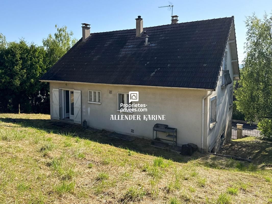 Maison Paron 8 pièce(s) 141 m2