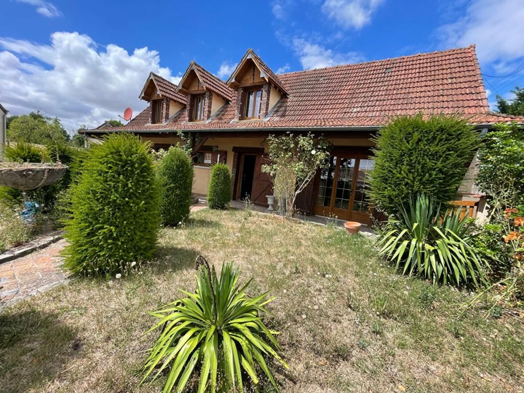 THIVARS 28630 THIVARS maison120m2 terrain 700 m2 1