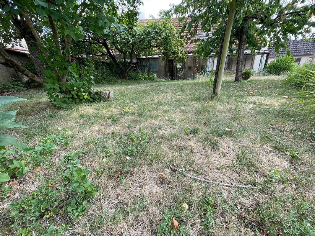 THIVARS 28630 THIVARS maison120m2 terrain 700 m2 3