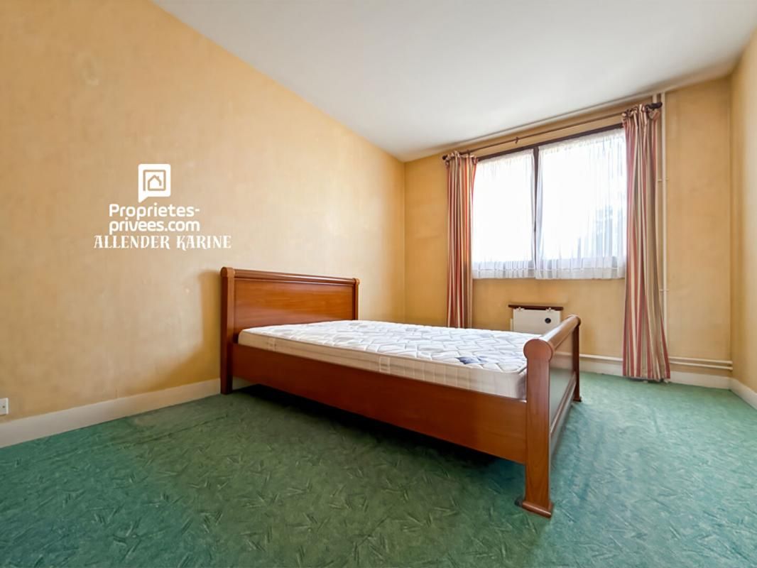 SENS Appartement Sens 4 pièce(s) 80.63 m2 4