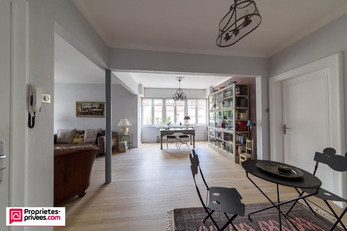 MONTIGNY-LES-METZ Appartement Montigny Les Metz 6 pièces 135 m2 1