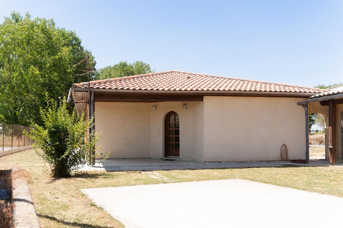 FRONSAC Maison Fronsac 5 pièce(s) 122 m2 1
