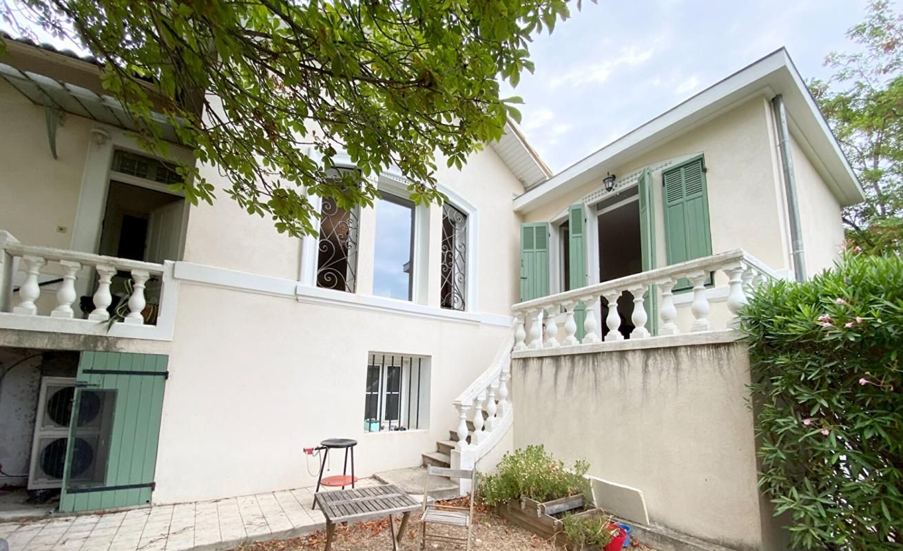 AUBAGNE Propriété Aubagne 12 pièces 340 m2 3
