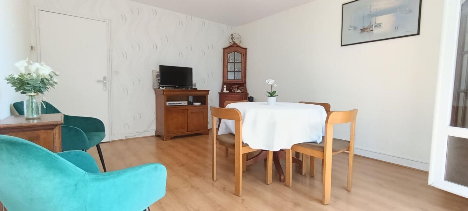 LIMEIL-BREVANNES Appartement Limeil Brevannes 4 pièces 1