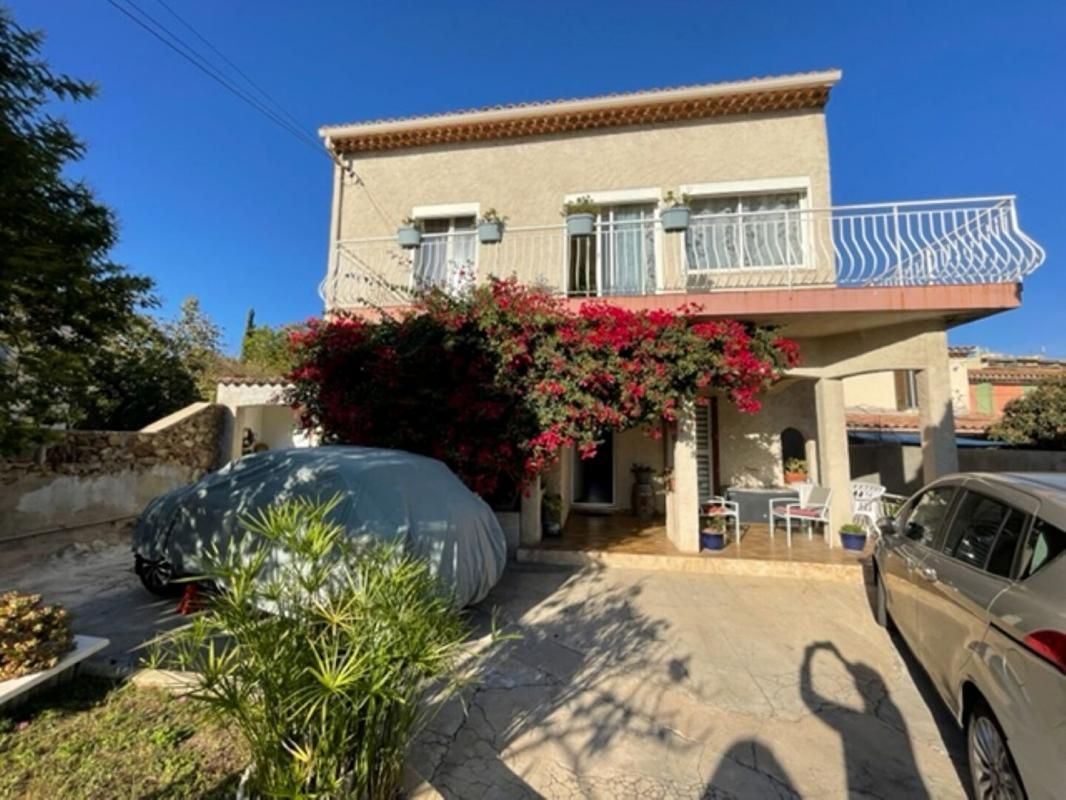 TOULON Proche Plage  - Maison Toulon  Est  5 pièce(s) 120 m2  -Terrain 550m² 1