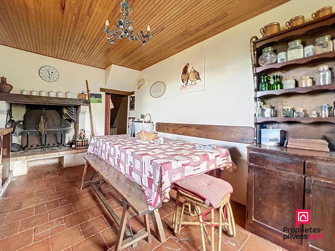 SAINT-FULGENT-DES-ORMES Proche Bellême, maison de campagne authentique - 8 pièces - 145 m2 4