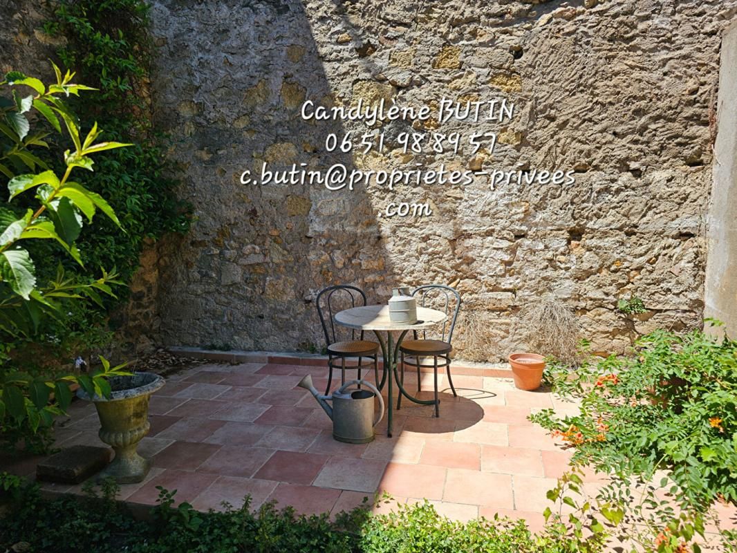 CAZOULS-LES-BEZIERS Maison de type vigneronne avec extérieur 3