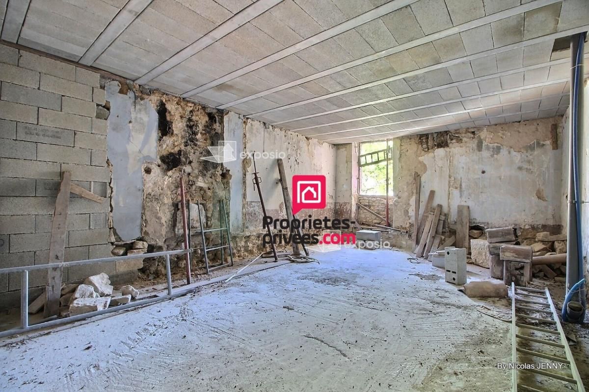 BOLLENE Immeuble à rénover Bollene 215 m² - 77 000 Euros - 1