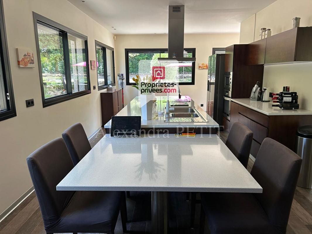 MONTAUROUX Propriété d'exception de 257 m² Montauroux 4