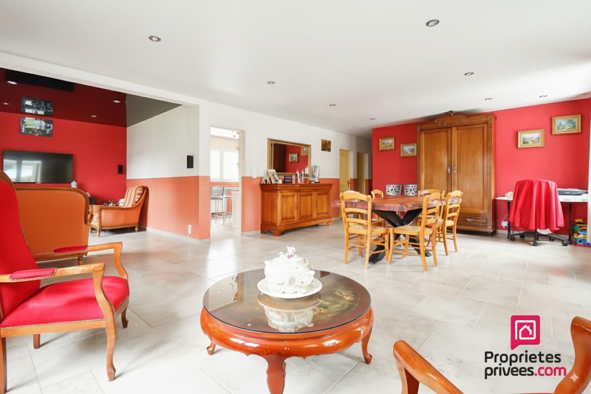 LA BAULE-ESCOUBLAC LA BAULE ESCOUBLAC - MAISON 164 m2,  3 chambres su rterrain de 780 m2 3