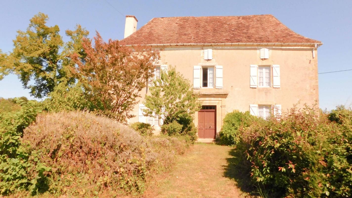 ROUFFILHAC Maison pierre 19ème siècle, 46300 Rouffilhac (Lot), 7 pièces, 3 chambres, 170 m2 sut terrain plat de 16 728 m² 3