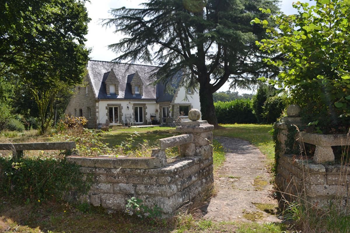 BIGNAN Maison Bignan 6 pièce(s) 174 m2 2