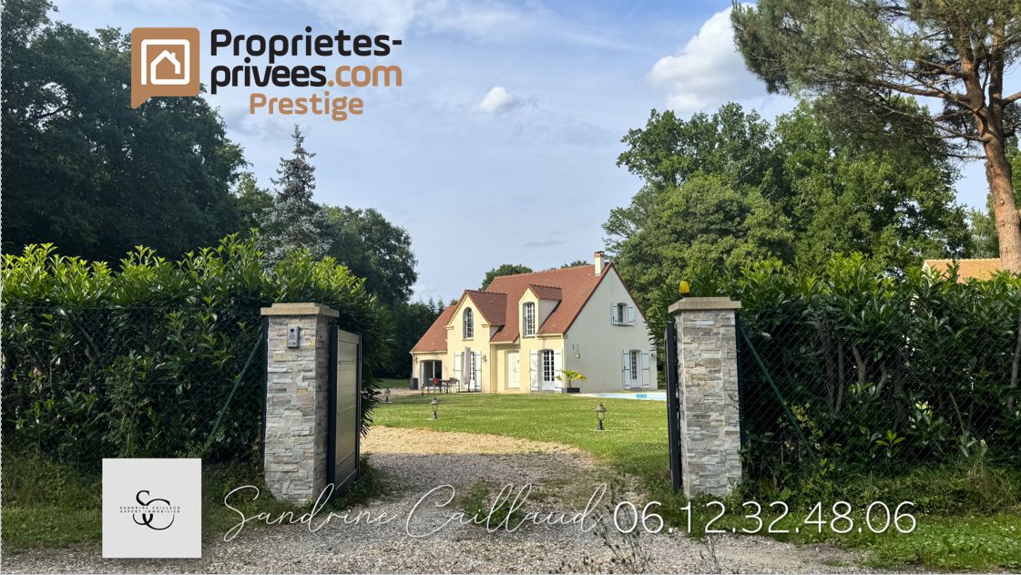 GAMBAIS ÉLÉGANTE MAISON CONTEMPORAINE - Gambais 78950 - Orée de forêt - 4 chambres - bureau - piscine chauffée - terrain 2405m² - 696800 Euros HAI 1