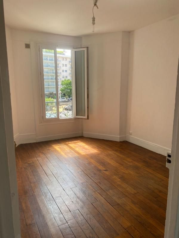 Appartement 2 pièces lumineux ? Quartier Jean Jaurès à Montrouge ? Vue dégagée ? Calme ? Cave ? Idéal premier achat ou investissement locatif