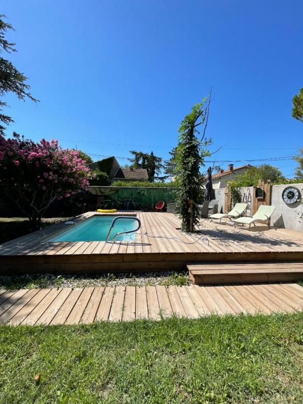 RARE L'Isle Sur Sorgue MAISON 6 pièce(s) 180 m2 - PISCINE