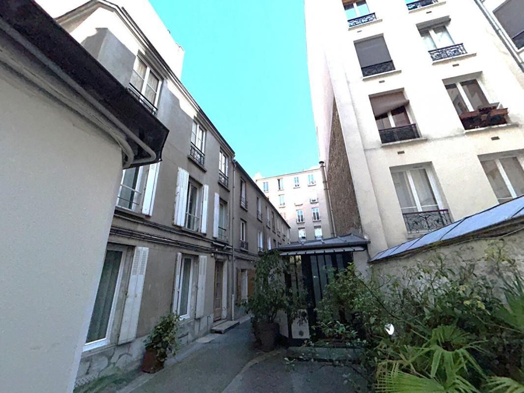 PARIS-18E-ARRONDISSEMENT 2 pièces au calme Jules Joffrin / Marcadet-Poissonniers 3