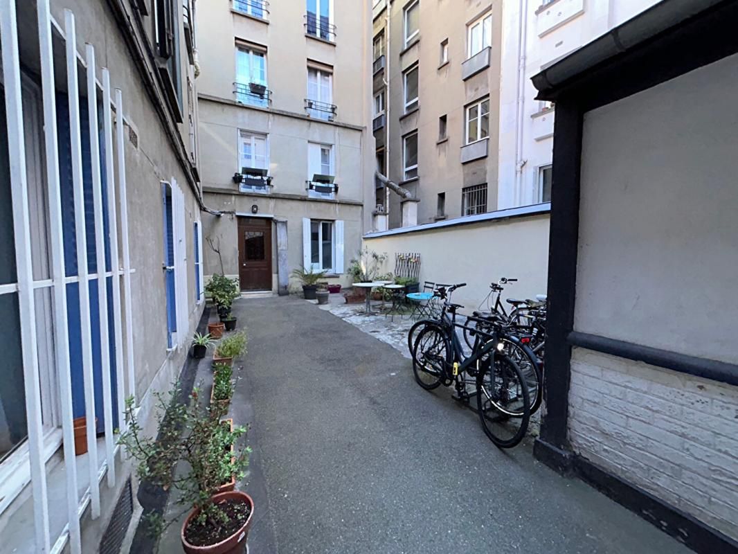 PARIS-18E-ARRONDISSEMENT 2 pièces au calme Jules Joffrin / Marcadet-Poissonniers 4
