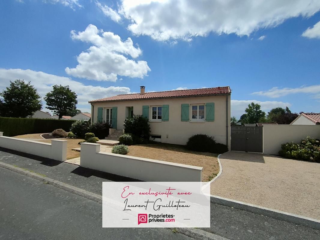 SAINT-AUBIN-DES-ORMEAUX Maison Saint Aubin des Ormeaux 5 pièces 131 m2 1