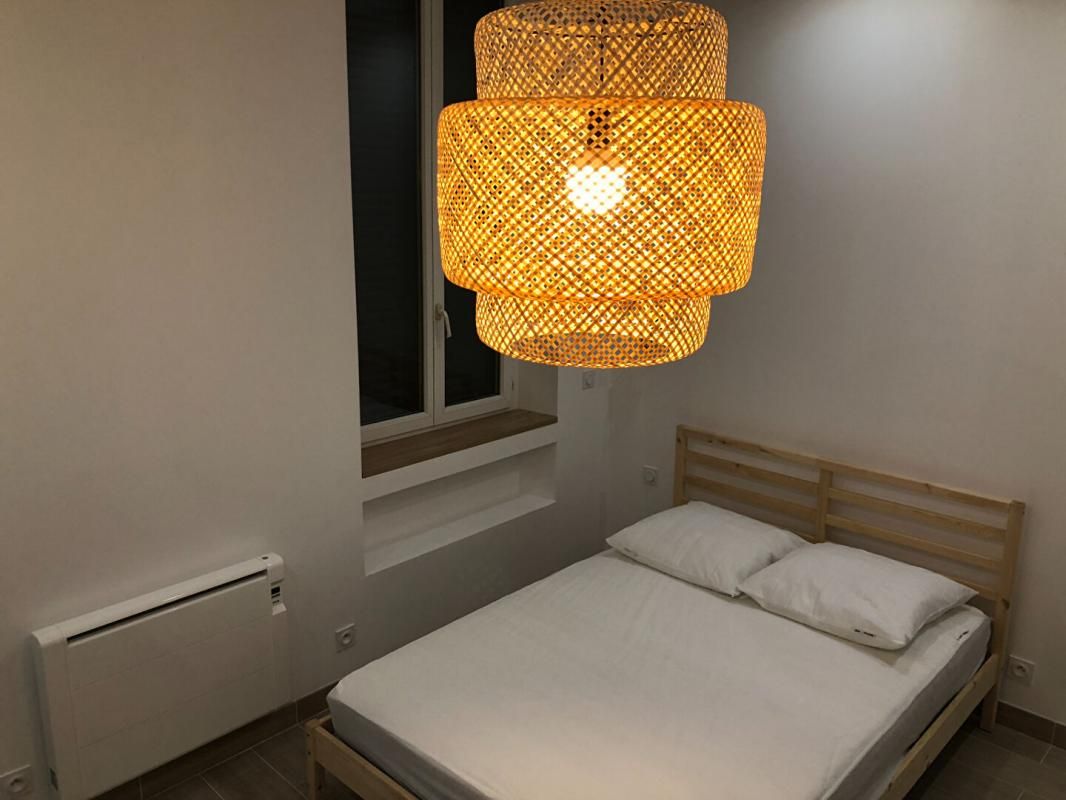 MARSEILLE-1ER-ARRONDISSEMENT Location Studio meublé 1 pièce(s) 20.62 m2 2