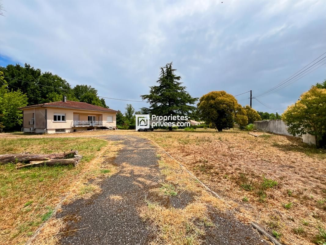 SAINT-ANDRE-DE-CUBZAC Grande Maison Familiale 110 m² + sous sol aménageable 110 m² 2