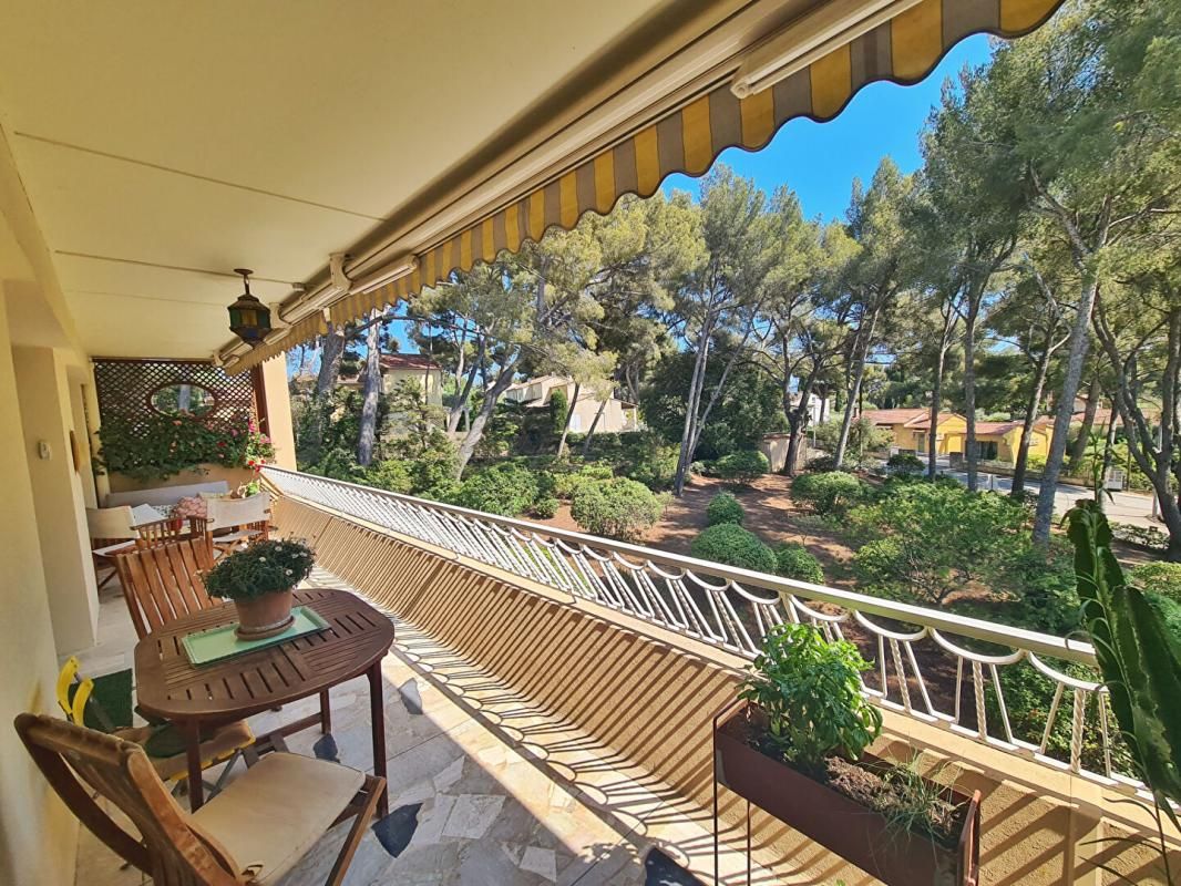 APPARTEMENT T4 PORTISSOL 93m² - PROCHE PORT ET PLAGES A PIED